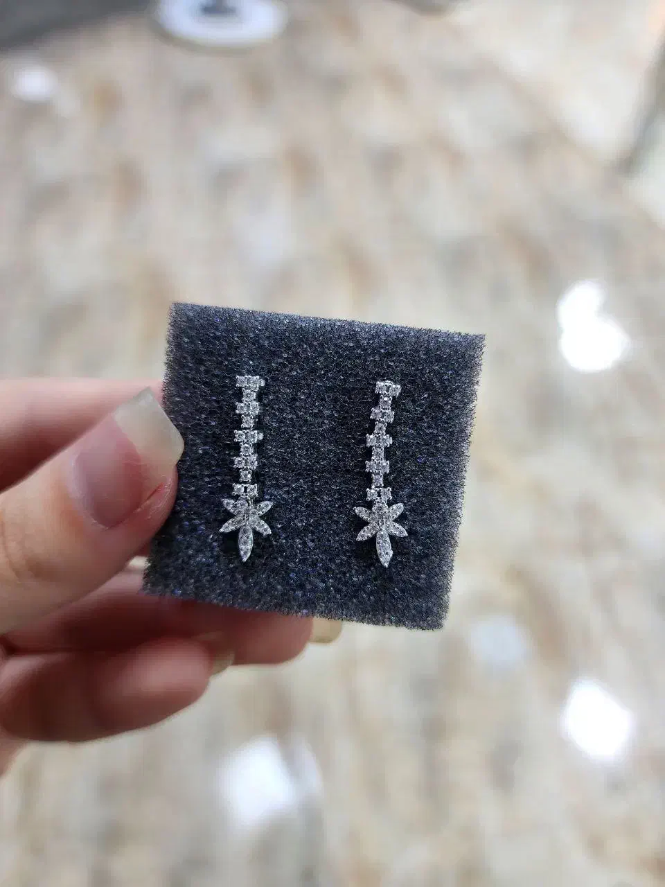 گوشواره میخی اویز نقره اصلی|بدلیجات|کرمانشاه, |دیوار