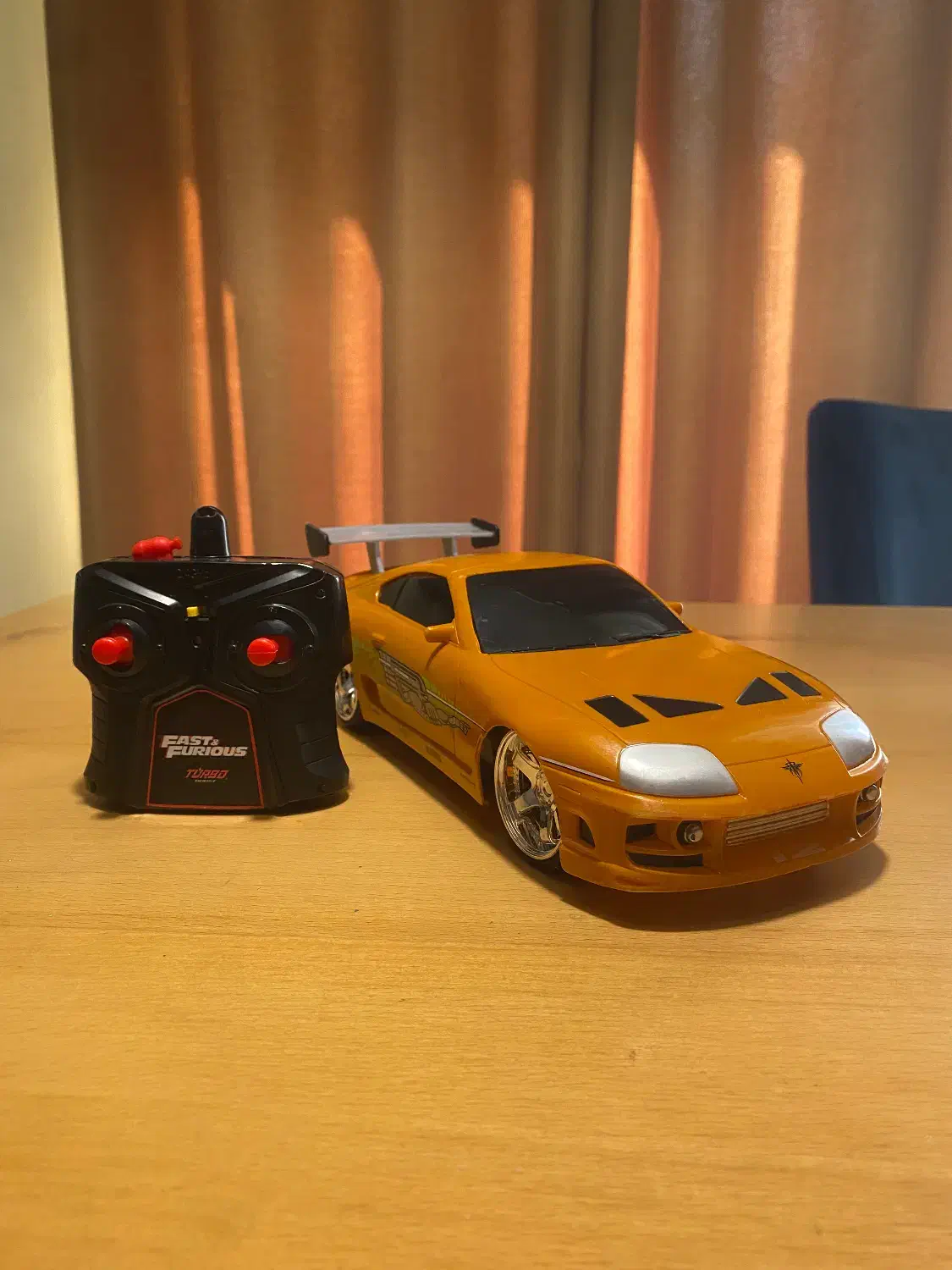 ماشین کنترلی سری فیلم fast and fourius|اسباب‌‌بازی|تهران, قیطریه|دیوار