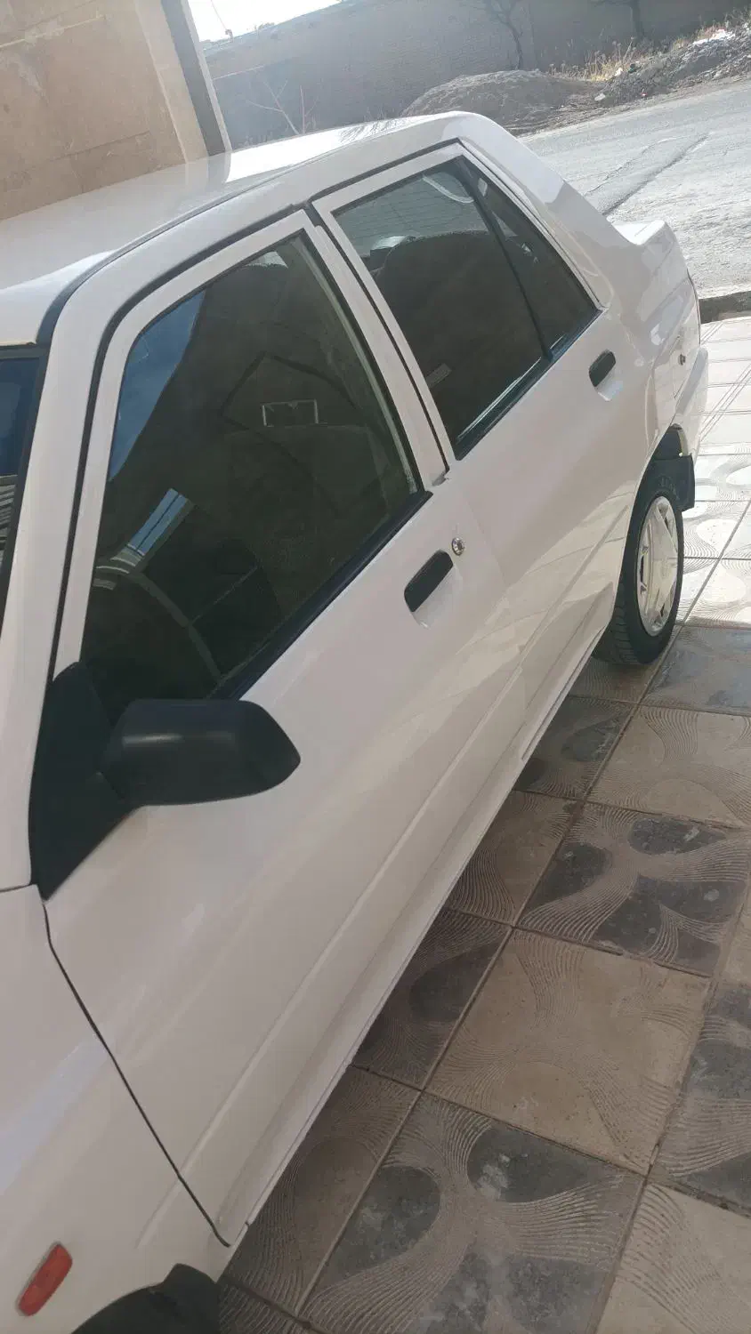 پراید۱۳۲ مدل ۹۸ بیرنگ|خودرو سواری و وانت|اراک, |دیوار