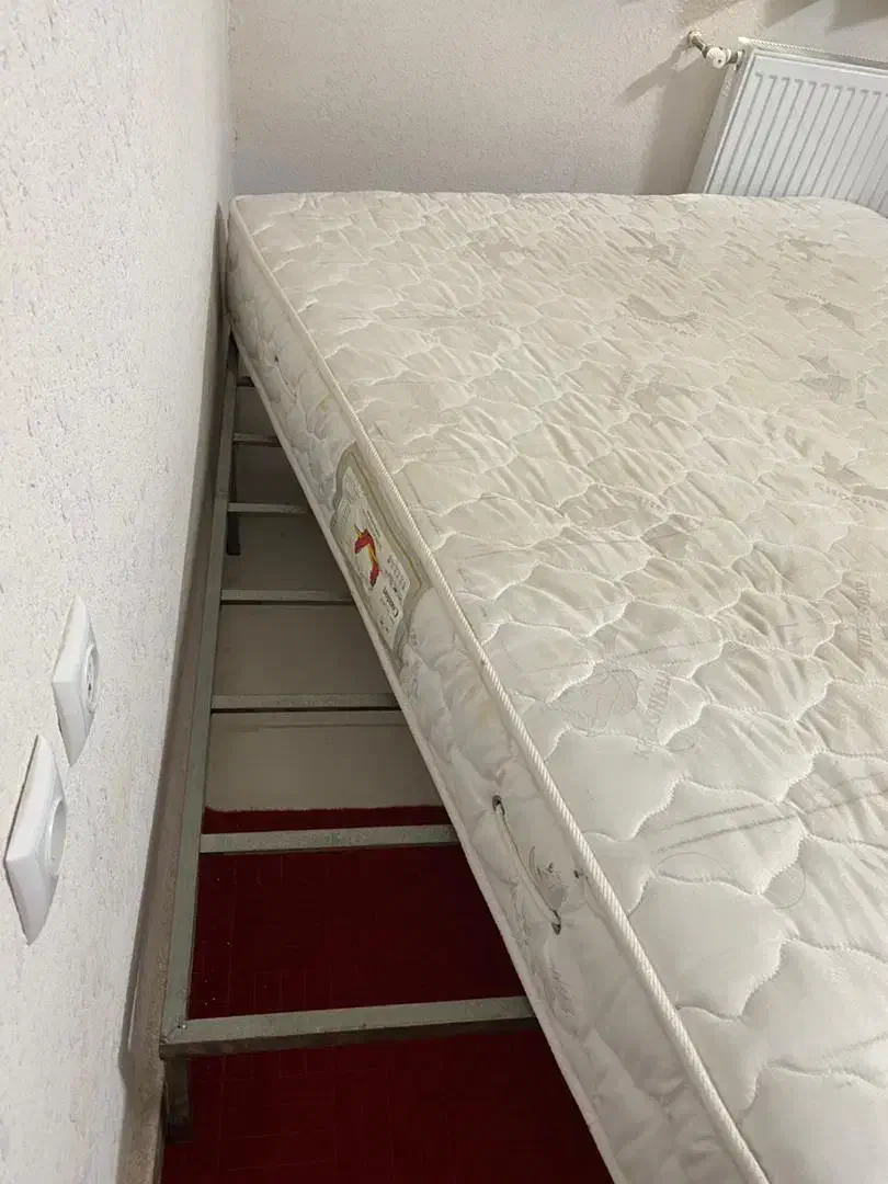 وسایل منزل تخت و میز و ظرف|حراج|پرند, فاز ۴|دیوار