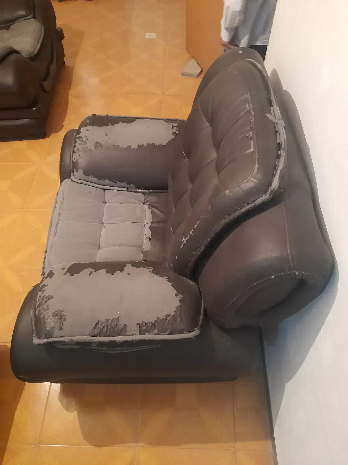 مبل راحتی ۷نفره|مبلمان خانگی و میز عسلی|اراک, |دیوار