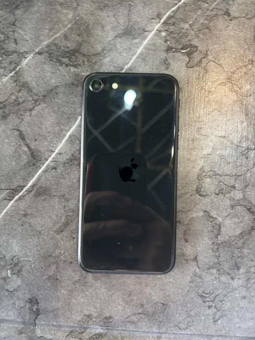 iphone se 2020|موبایل|تهران, المهدی|دیوار