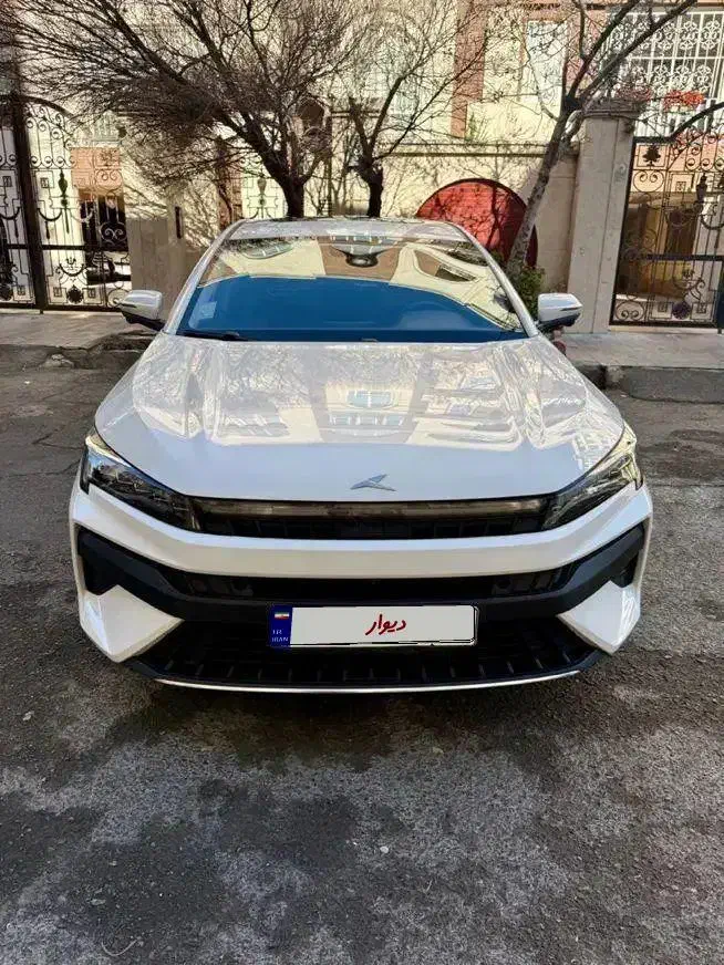 Kmc j7 1403|خودرو سواری و وانت|تهران, جنتآباد جنوبی|دیوار