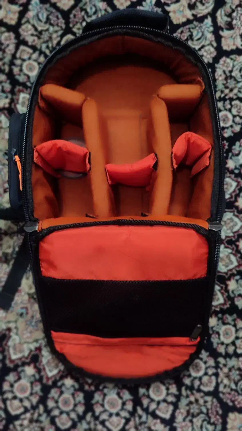 نیم کوله دوربین|دوربین عکاسی و فیلم‌برداری|اصفهان, دشتستان|دیوار