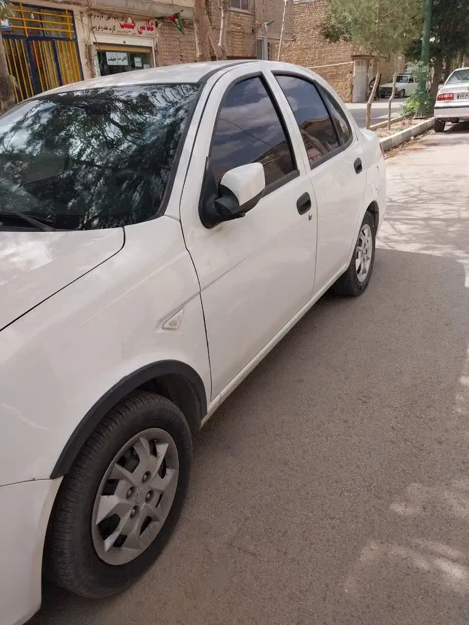 خریدار ح واله|فعالیت داوطلبانه|اصفهان, آبشار|دیوار