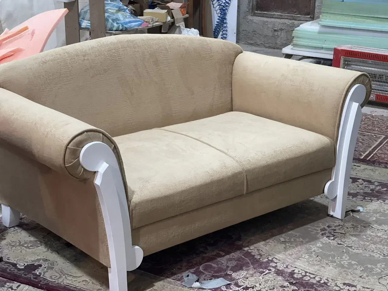 تعمیر انواع مبل و مبلمان و صندلی|مبلمان اداری|رشت, شهرک صبا|دیوار