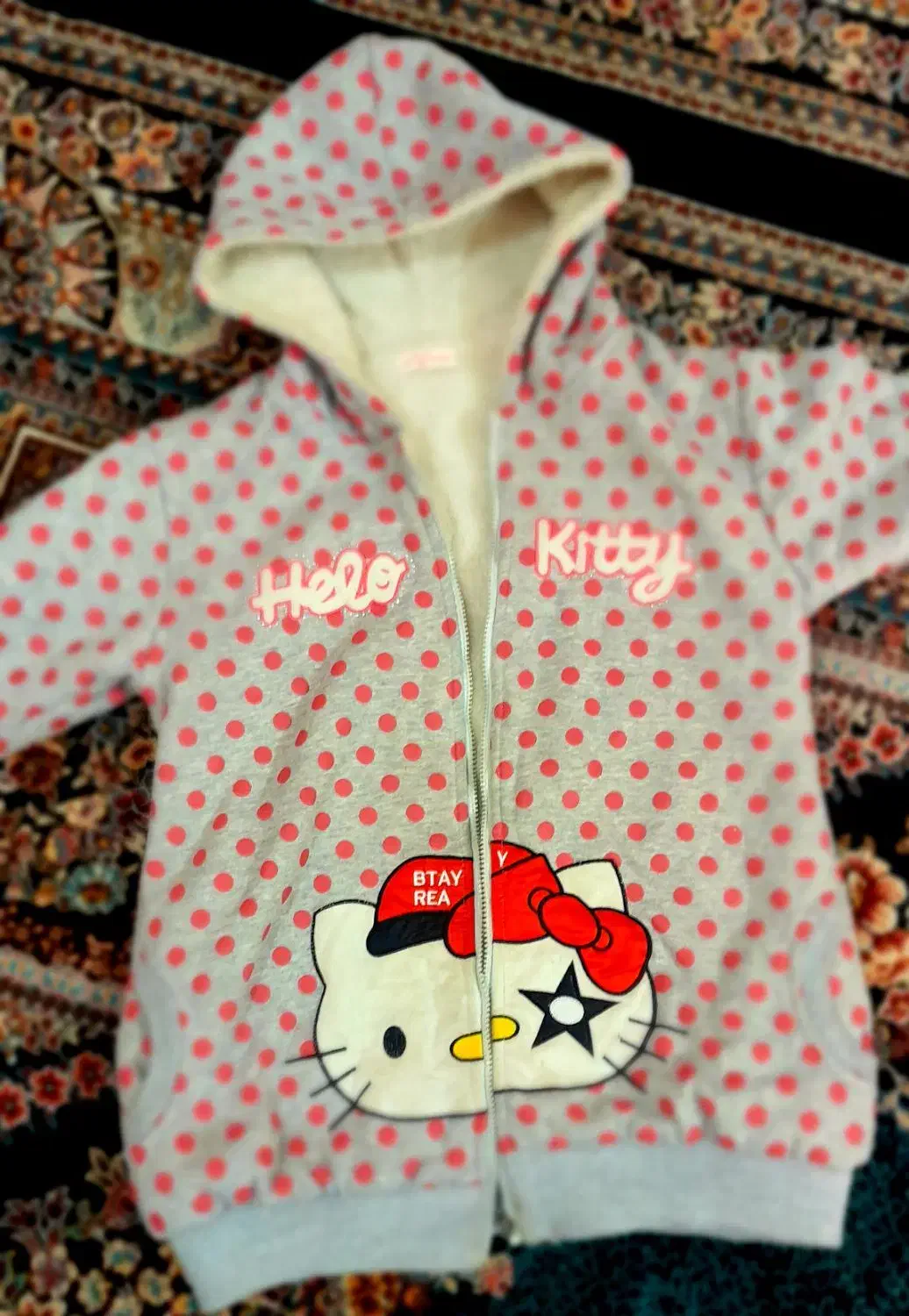 کاپشن و سویشرت دخترانه|لباس|قدس, شهرقدس|دیوار