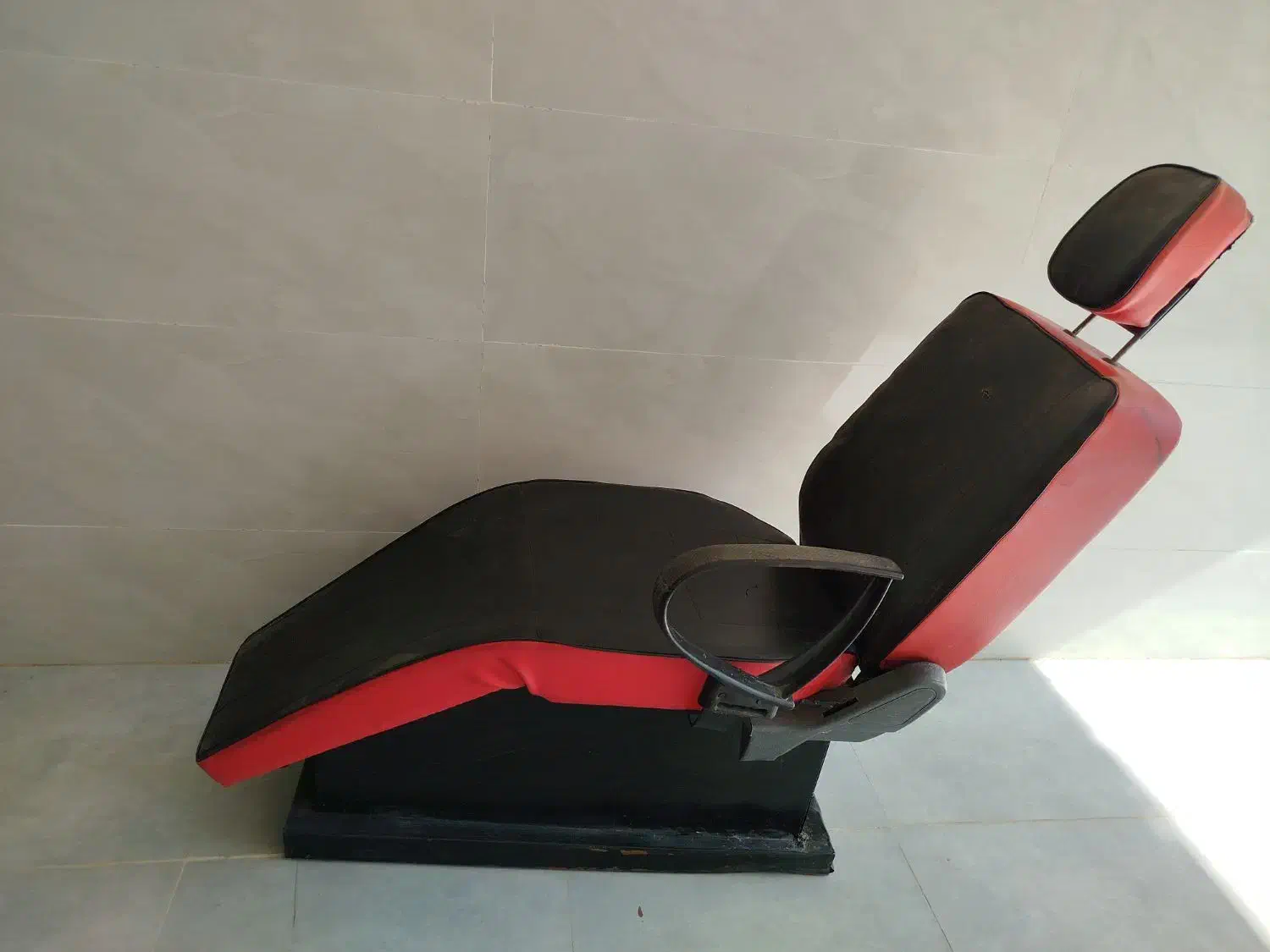 صندلی آرایشگاه|آرایشگاه و سالنهای زیبایی|ایوان, |دیوار