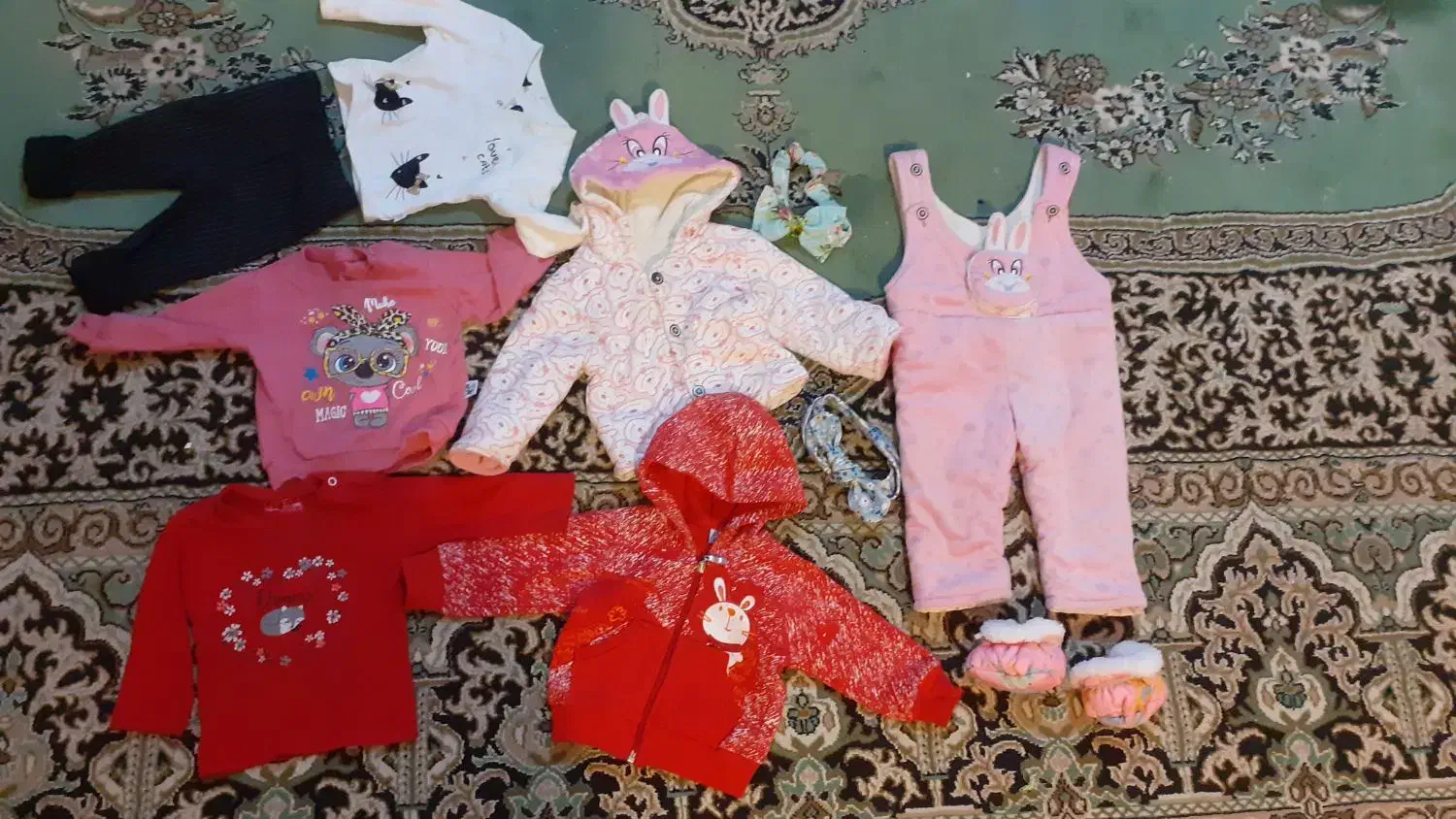 تعدادی لباس نوزادی تا۵ماه.کاپشن بیلر دامن|لباس|اندیشه, اندیشه فاز ۳|دیوار