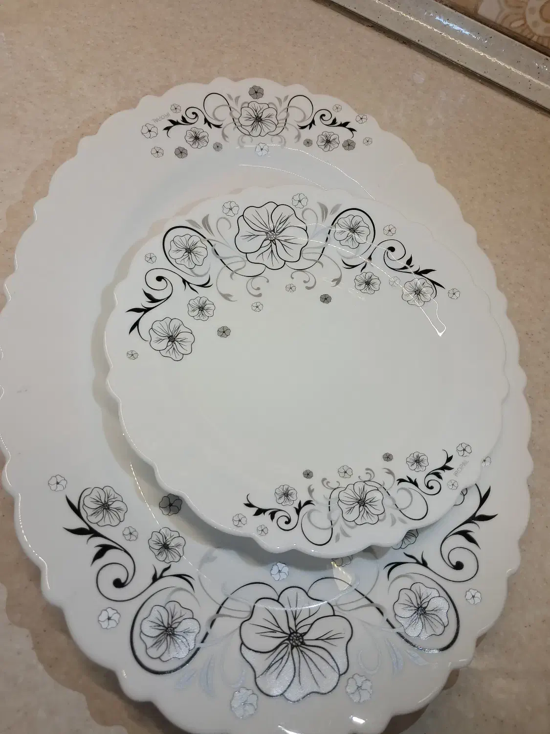 سرویس آرکوپال|ظروف سرو و پذیرایی|قدس, شهرقدس|دیوار