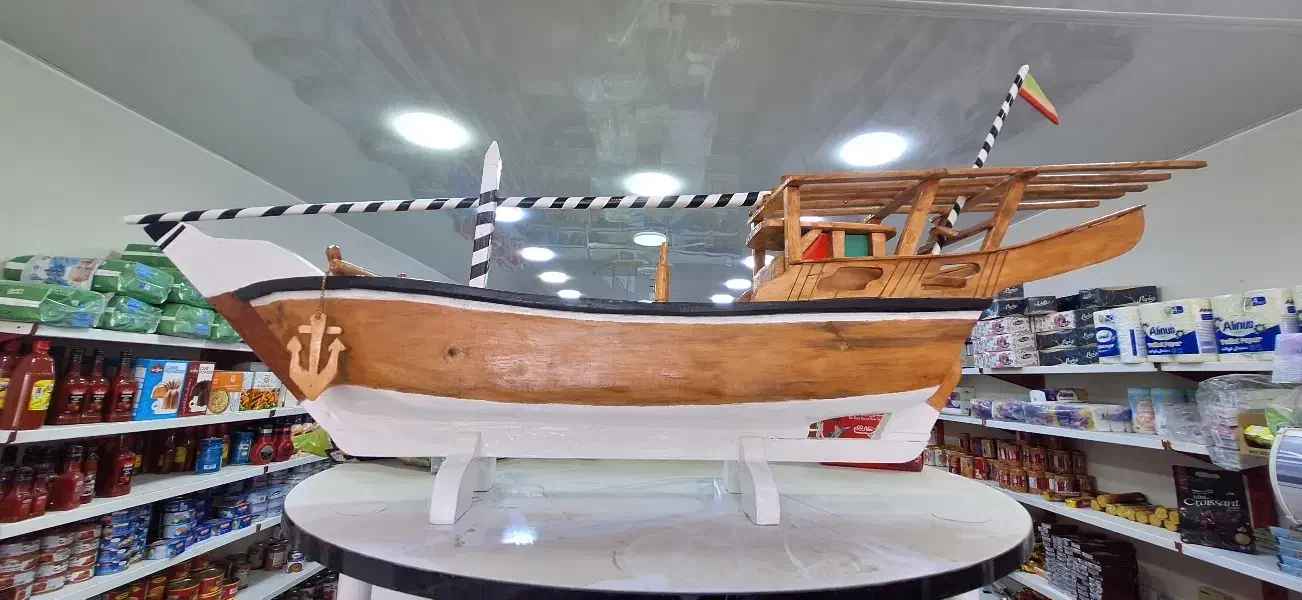 لنج سماچ|مجسمه، تندیس، ماکت|قشم, |دیوار