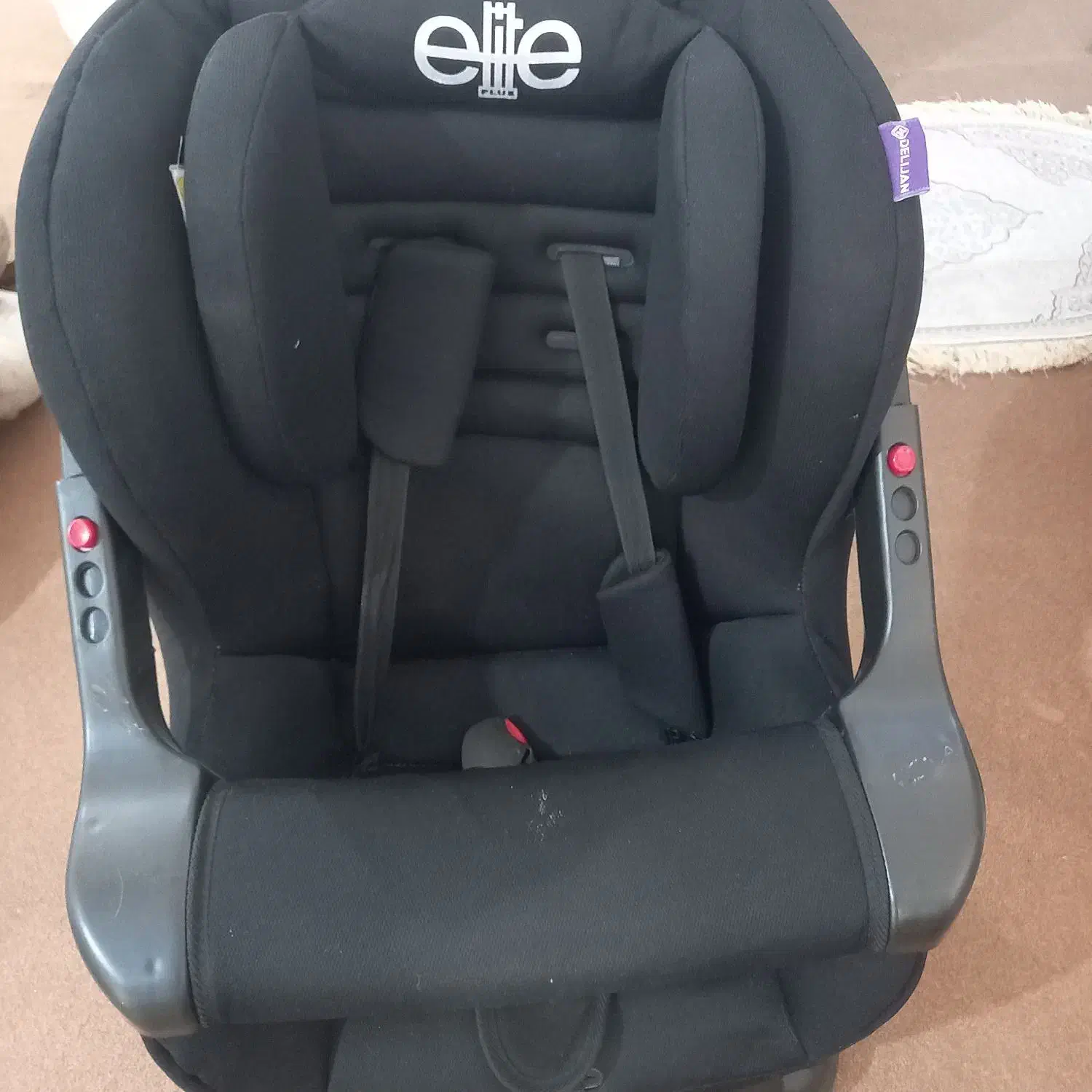 فروش صندلی ماشین صفر هست|کالسکه و لوازم جانبی|سلماس, |دیوار