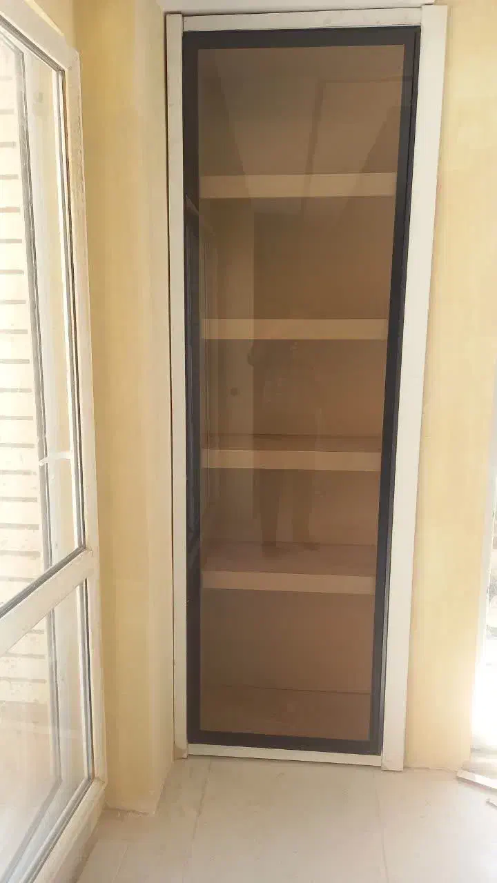 شیشه سکوریت ودوجداره ساختمانی|خدمات پیشه و مهارت|اصفهان, ارغوانیه|دیوار