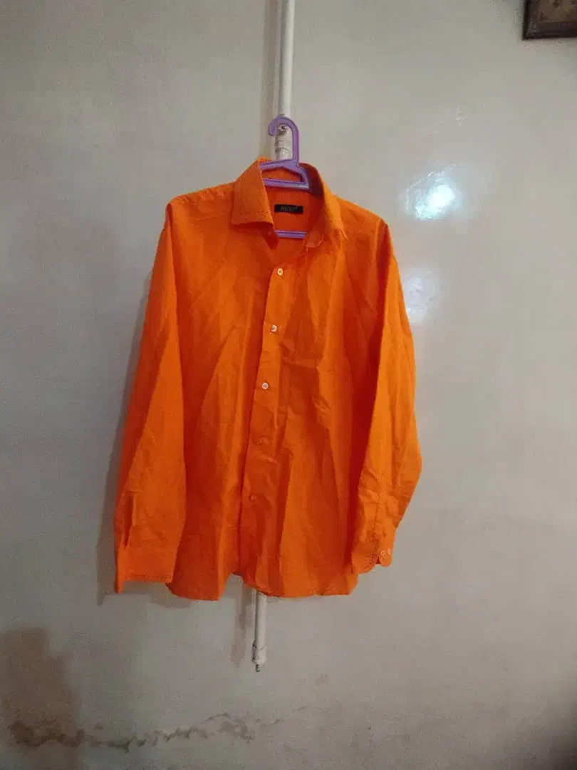 پیراهنمردانه|لباس|ایذه, |دیوار