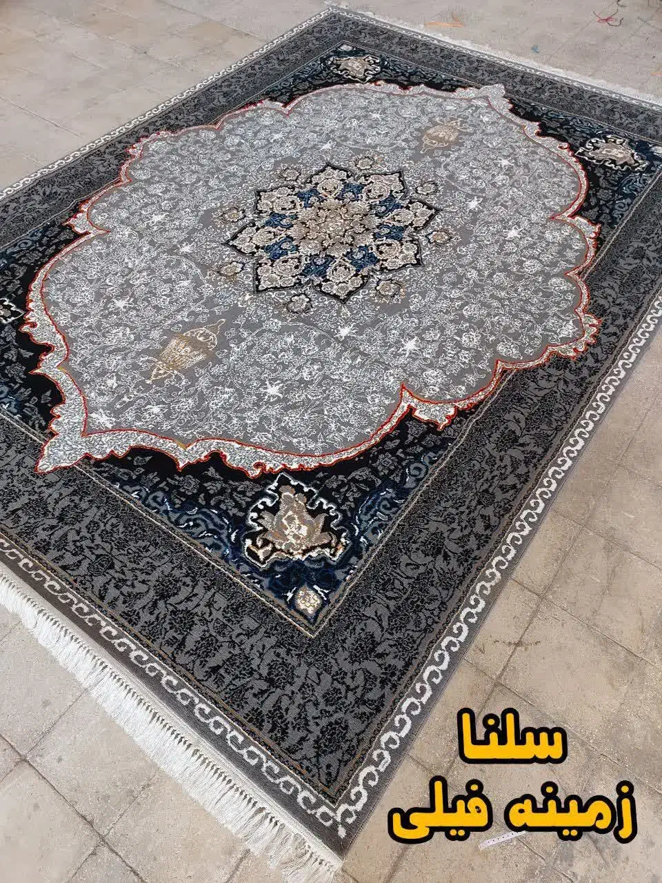 فرش گونه|فرش|خوی, |دیوار