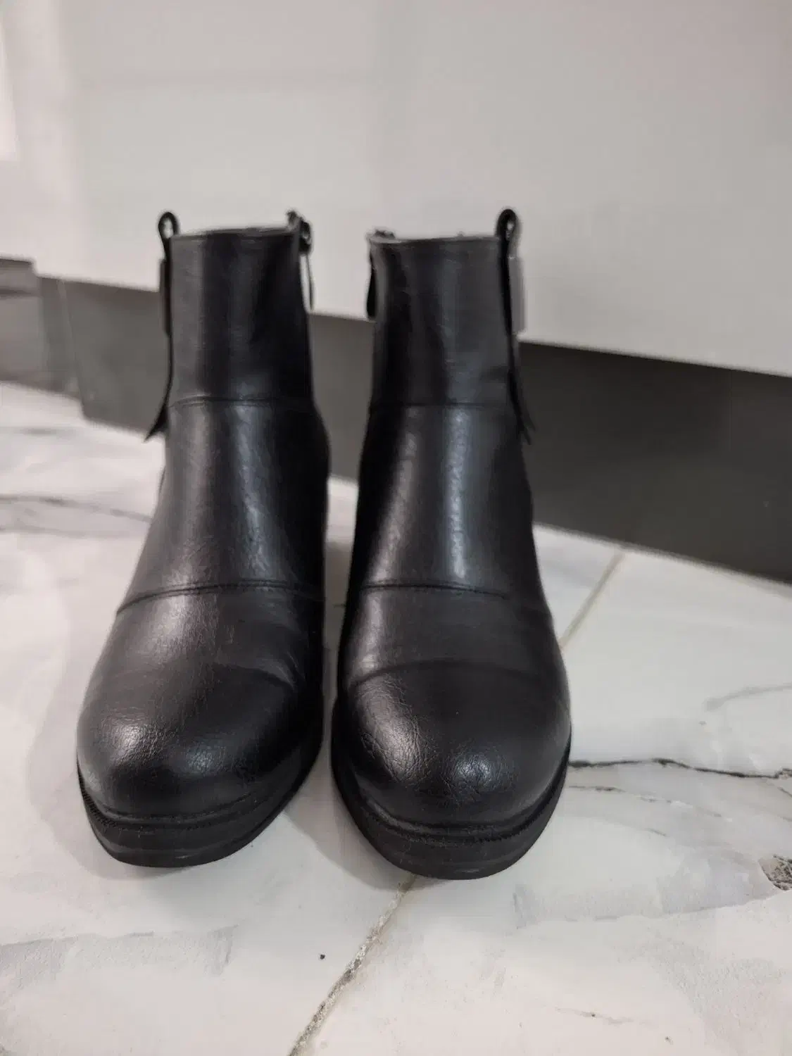 کفش|کیف، کفش، کمربند|همدان, |دیوار