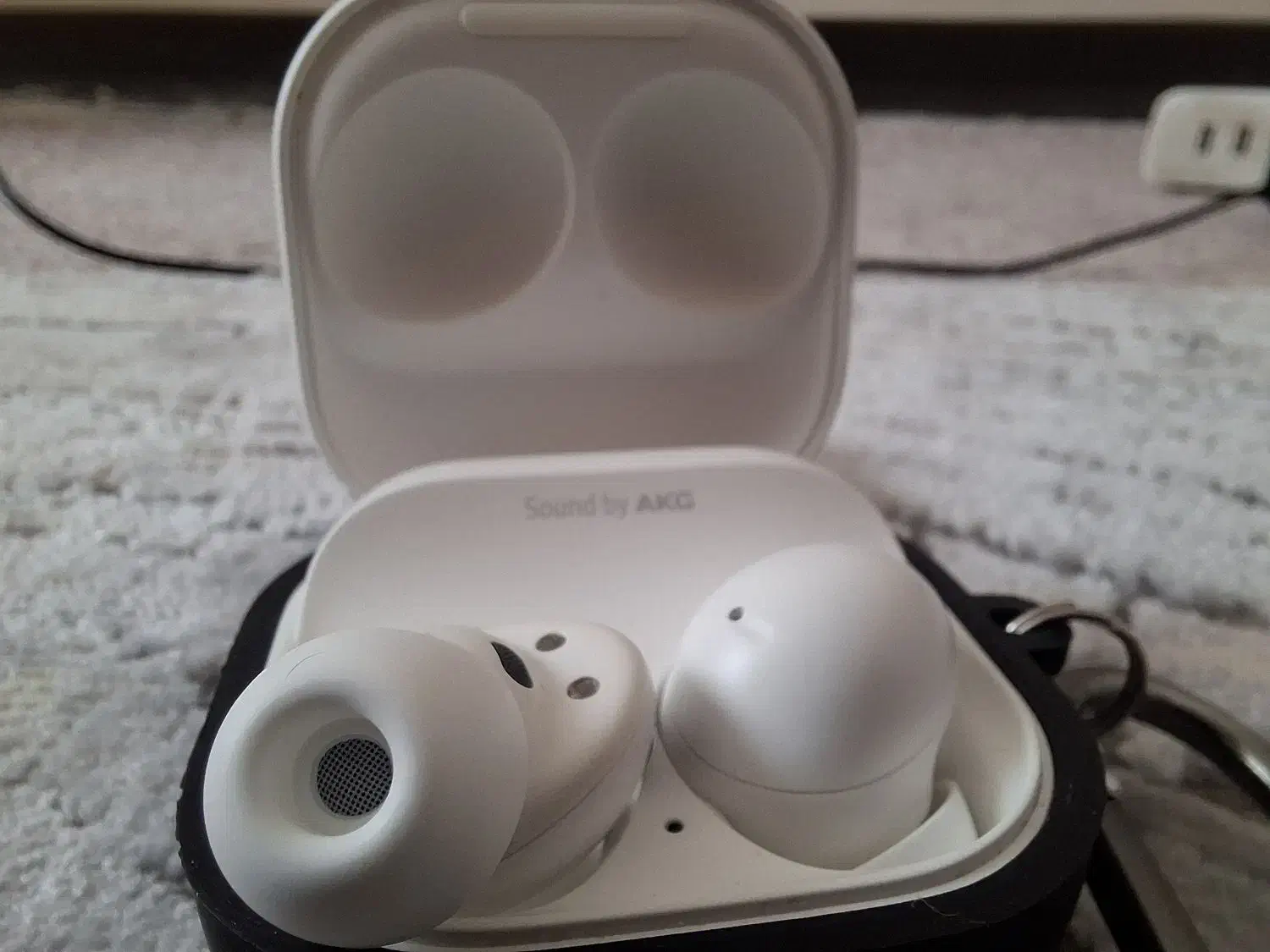 گلکسی بادز ۲ پرو ( galaxy buds 2 pro)|لوازم جانبی موبایل و تبلت|صدرا-فارس, فاز ۱|دیوار