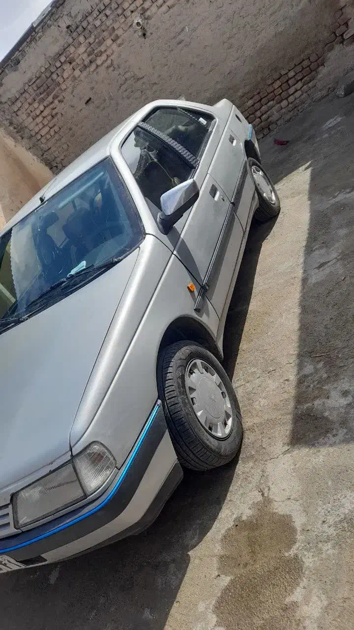 405|خودرو سواری و وانت|بروجرد, |دیوار