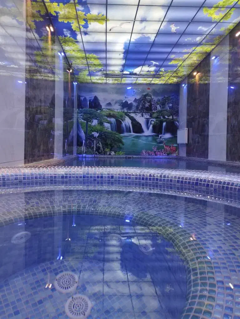 ویلا استخر دار|اجارهٔ کوتاه‌مدت ویلا و باغ|بروجرد, |دیوار