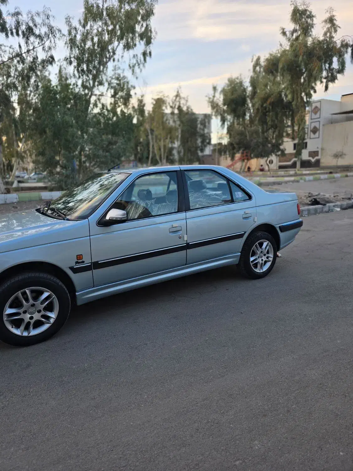 پژو پارس|خودرو سواری و وانت|زاهدان, |دیوار