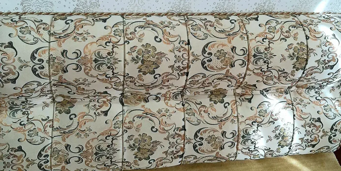 تعدادی فرش استاندارد در حد نو کاملا سالم و کم کار|فرش|فولادشهر, C3|دیوار