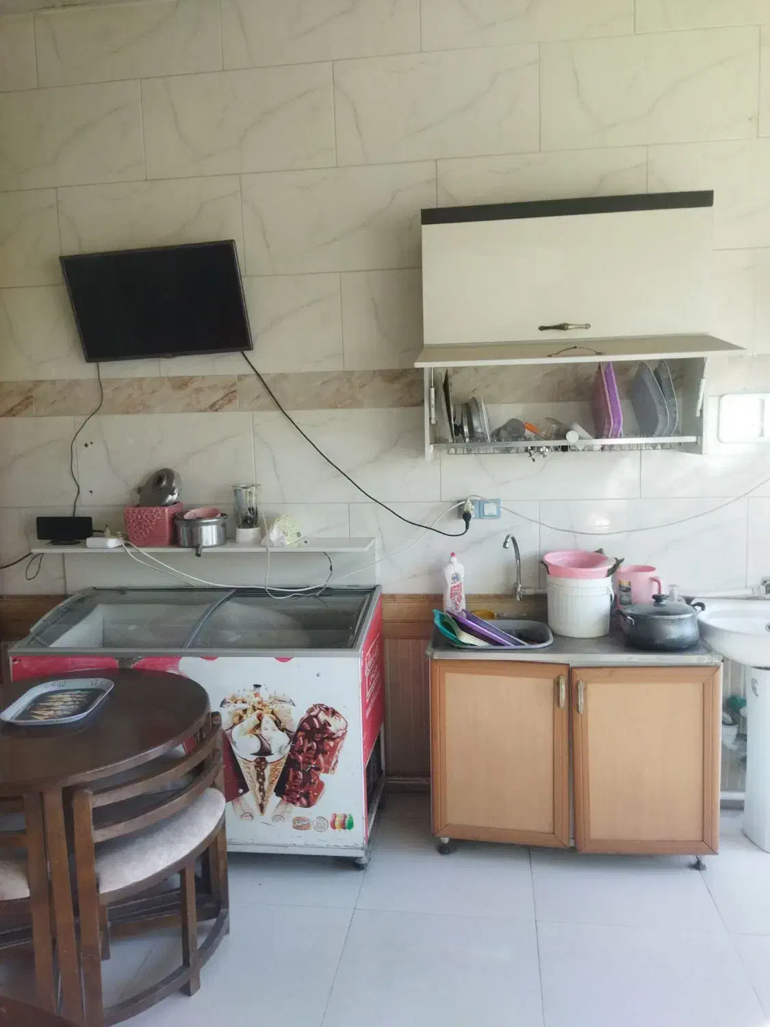 کلیه وسایل ساندویچی یکجا واگذار میشود|کافی‌شاپ و رستوران|هشترود, |دیوار