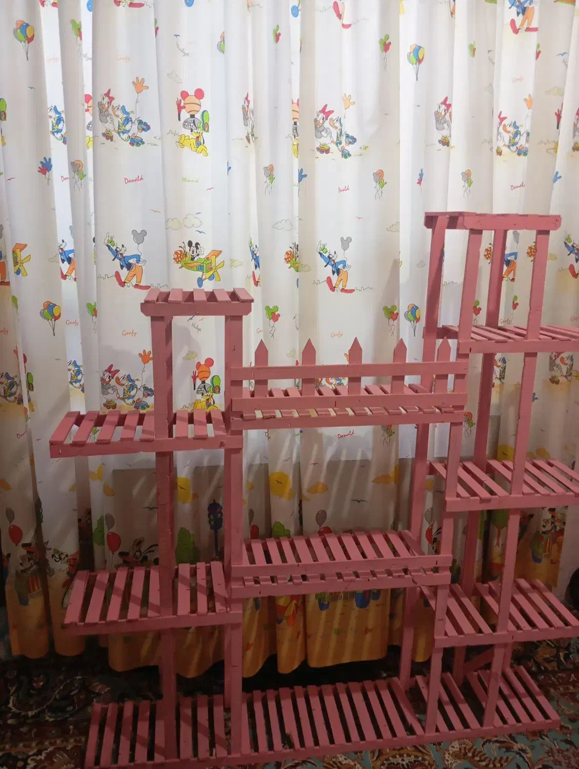 پایه گل زیبا|گل و گیاه طبیعی|طرقبه, |دیوار