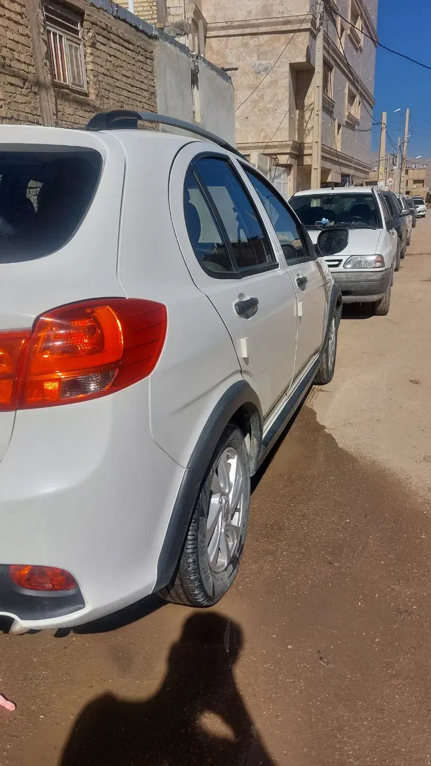 کوئیک R سفید مشکی ۱۴۰۰|خودرو سواری و وانت|شیراز, کوشک میدان|دیوار