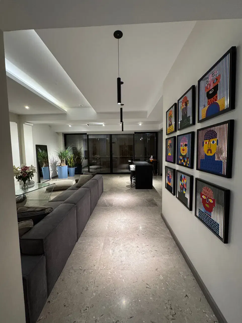 ۱۲۰متر برنده جایزه معماری/نوساز مدرن/۲خواب اندرزگو