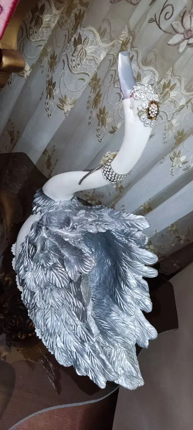 مجسمه قو شکلات خوری|مجسمه، تندیس، ماکت|خرم‌آباد, |دیوار