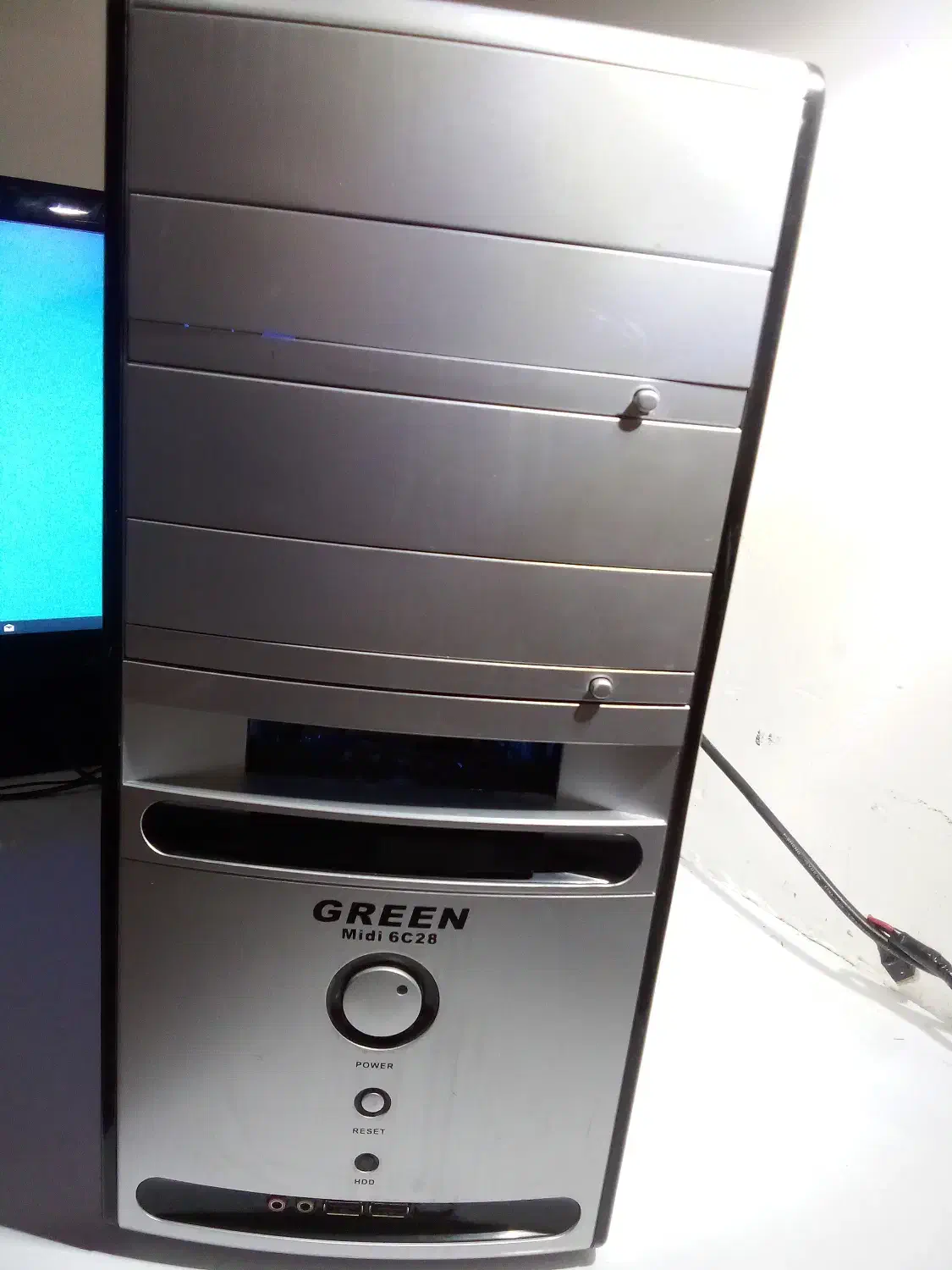 کیس کامپیوتر DDR3 گرافیک 1 گیگ|رایانه رومیزی|زاهدان, |دیوار