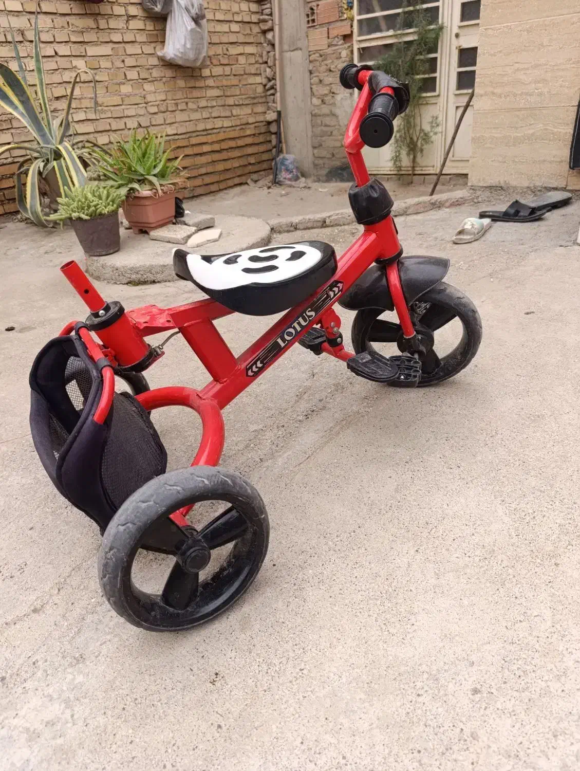 فروشی سه چرخه|دوچرخه، اسکیت، اسکوتر|گنبد کاووس, |دیوار