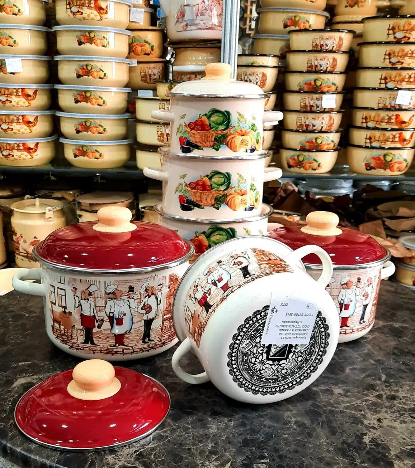 ۳قابلمه طرح سراشپز|ظروف پخت‌وپز|تبریز, |دیوار