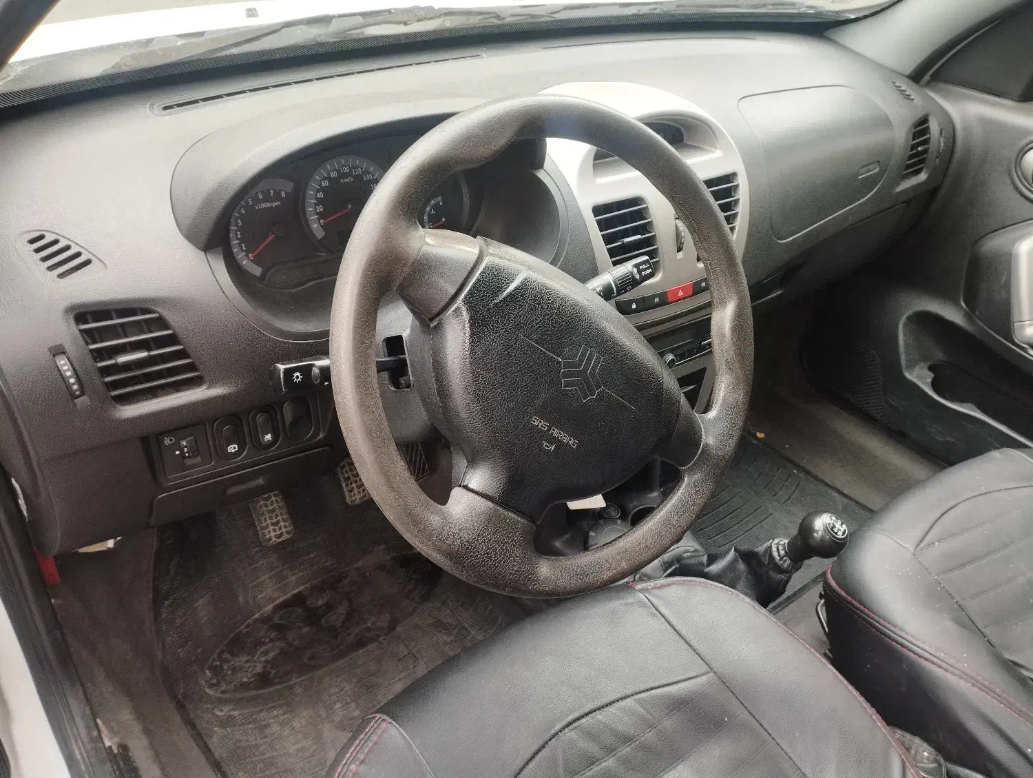 کوییک1401کارمندی|خودرو سواری و وانت|گرگان, |دیوار