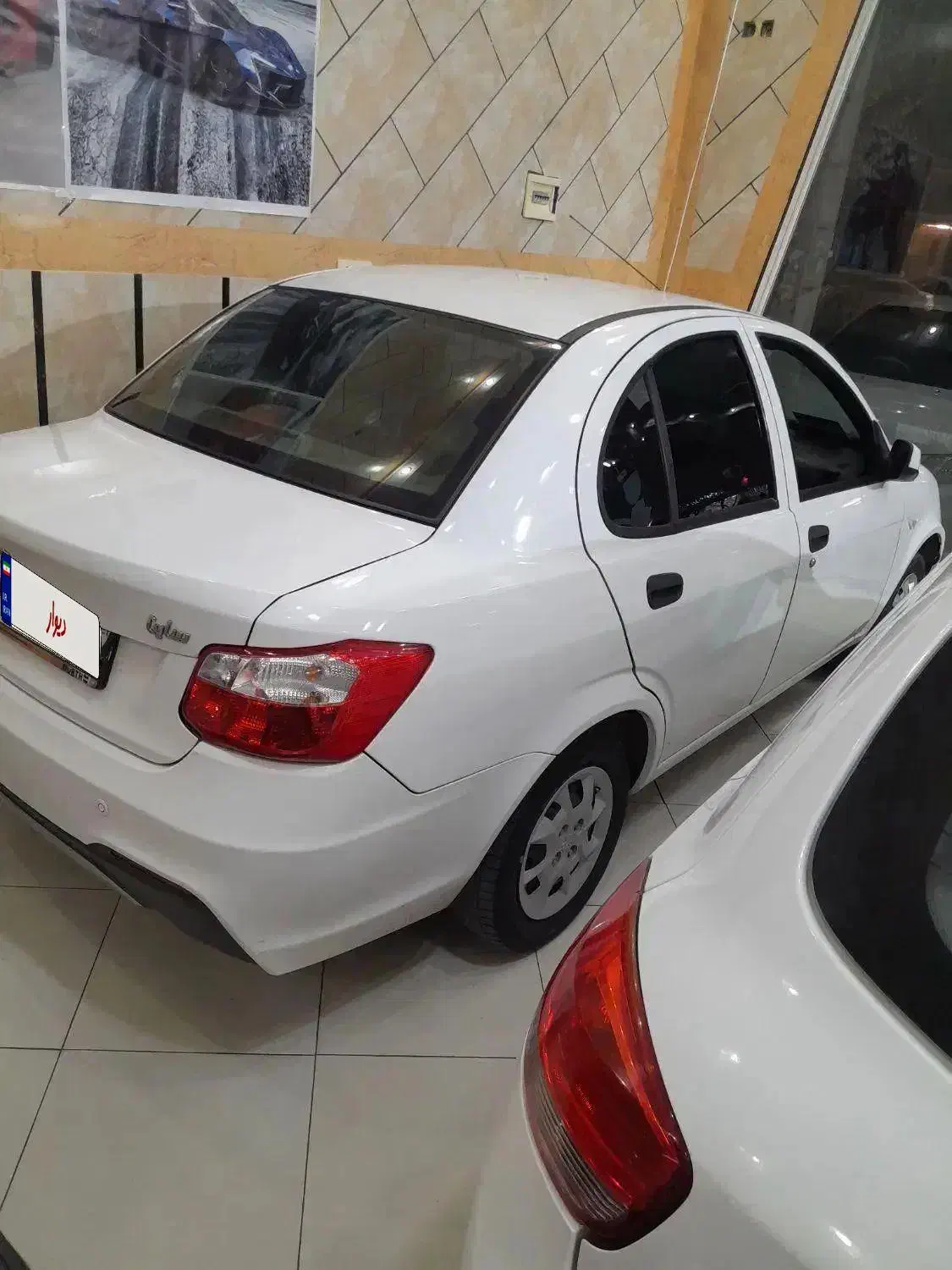 ساینا مدل 401|خودرو سواری و وانت|زرندیه, |دیوار