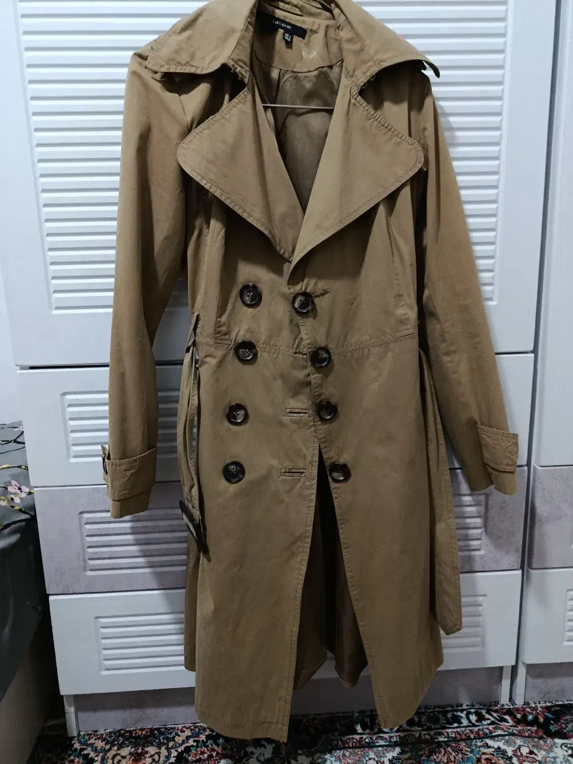 بارونی|لباس|سبزوار, همت|دیوار