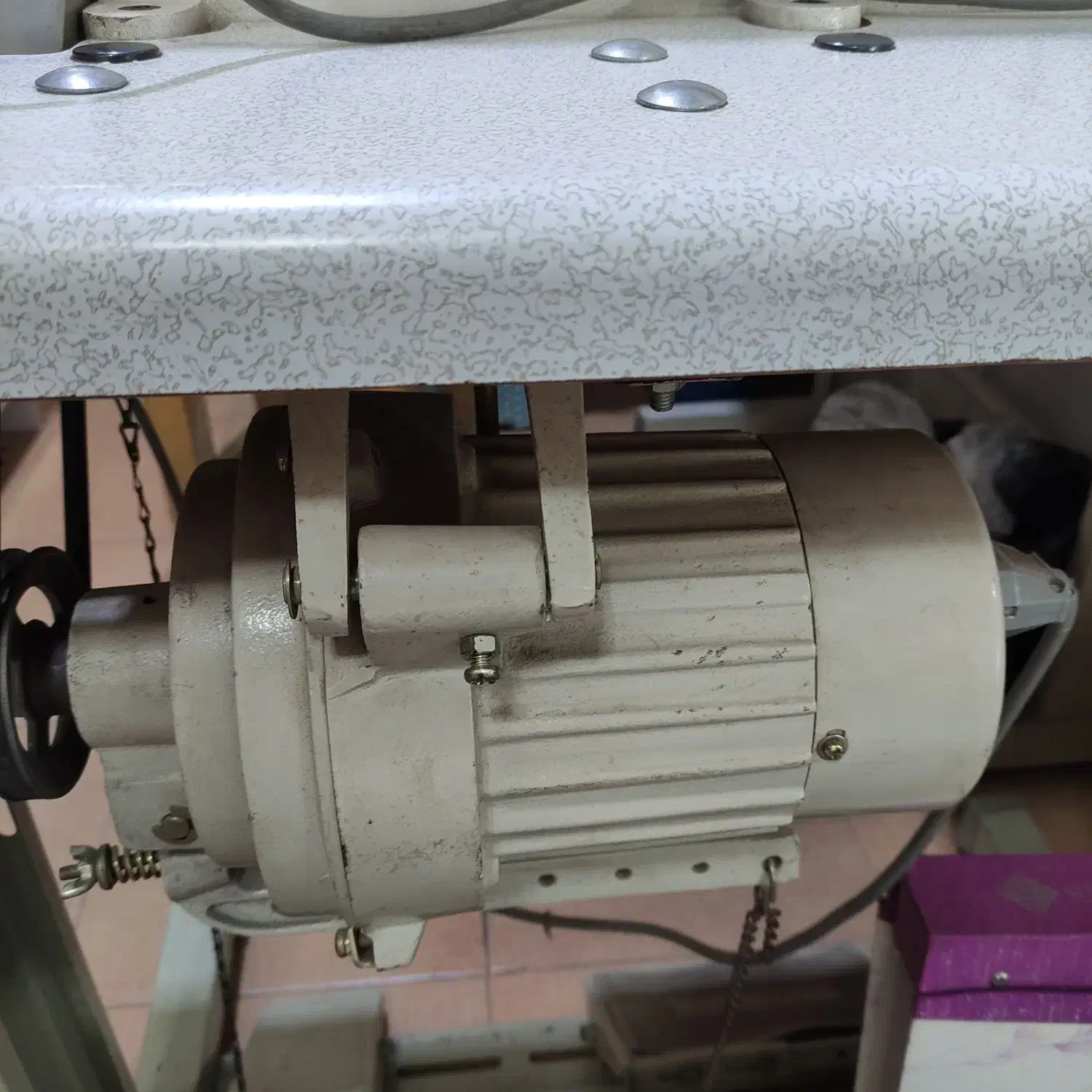 چرخ میاندوز عالی|چرخ خیاطی و ریسندگی|میاندوآب, |دیوار