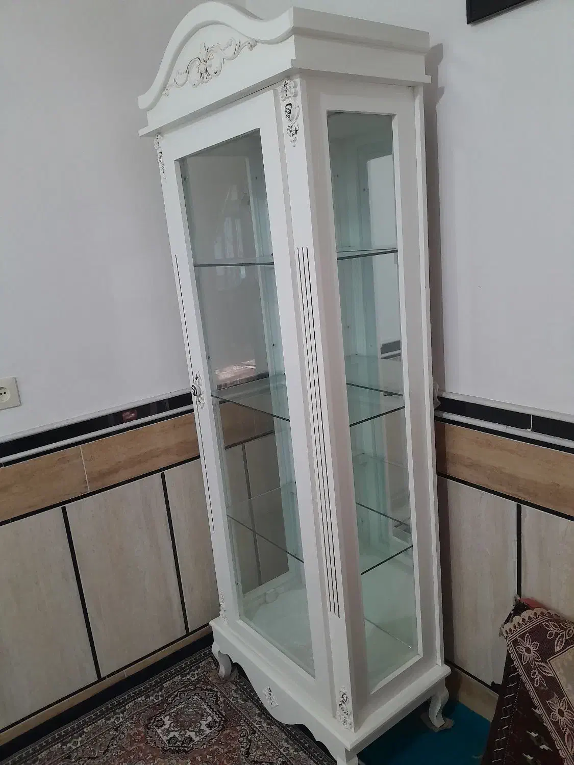 بوفه کاملا سالم|بوفه، ویترین، کنسول|کلاله, |دیوار