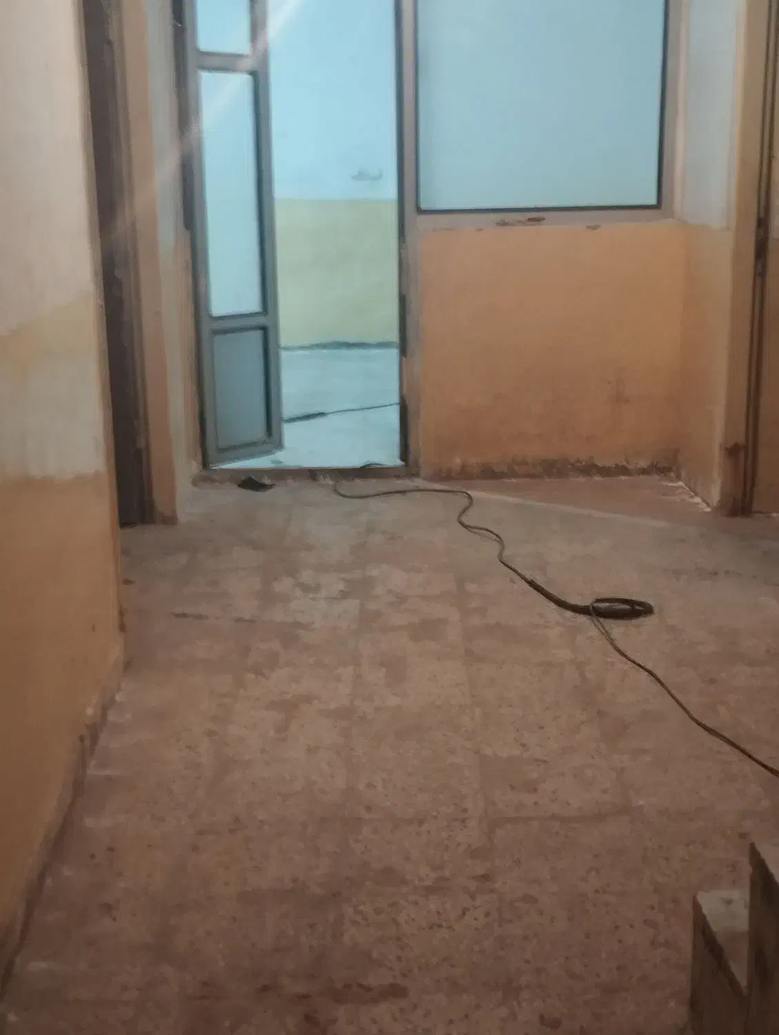 خانه ویلایی درخیابان هامون۲۷ نبش پاسداران|اجارهٔ خانه و ویلا|زابل, |دیوار