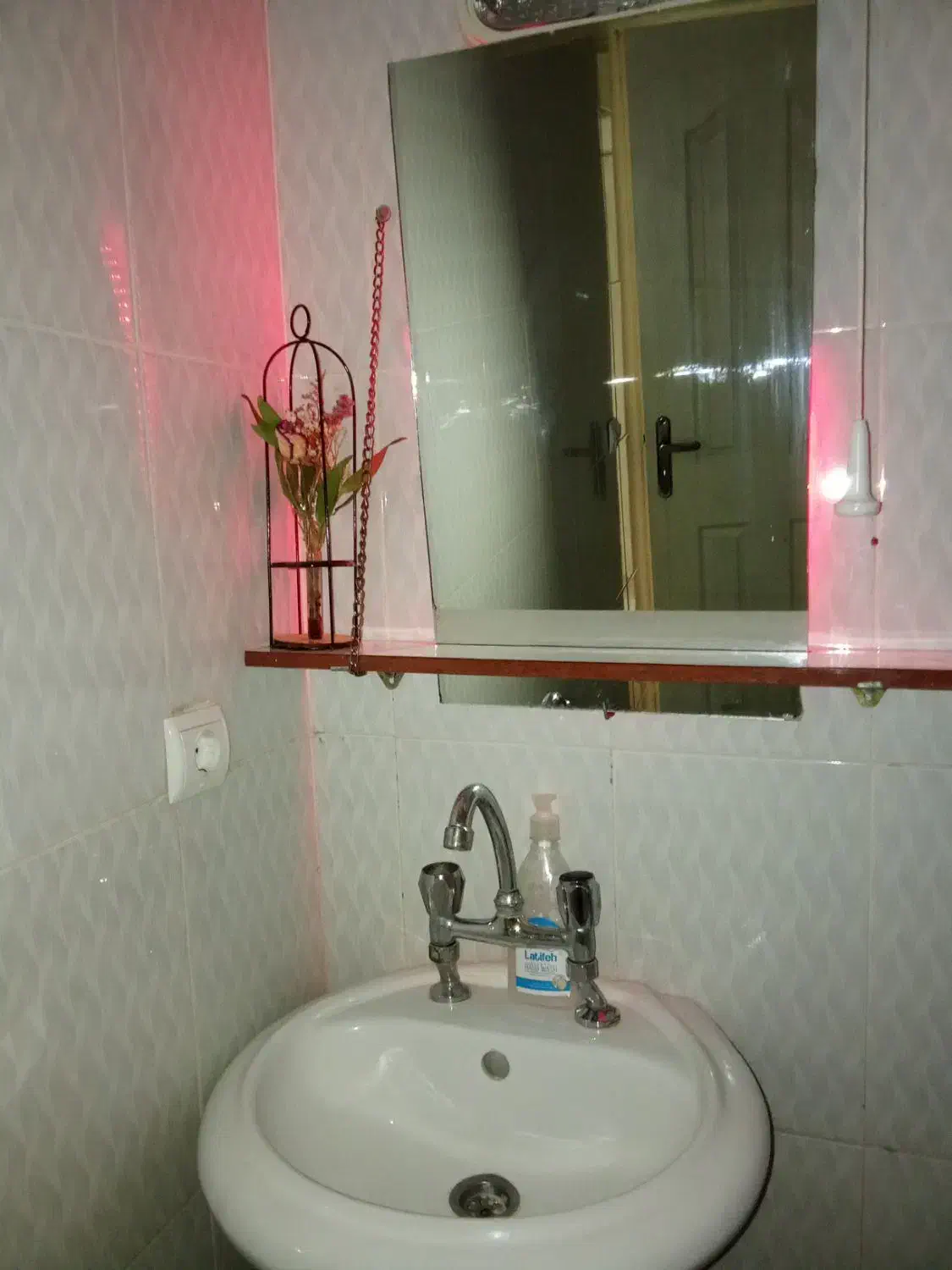 روشویی|لوازم سرویس بهداشتی|ملایر, |دیوار