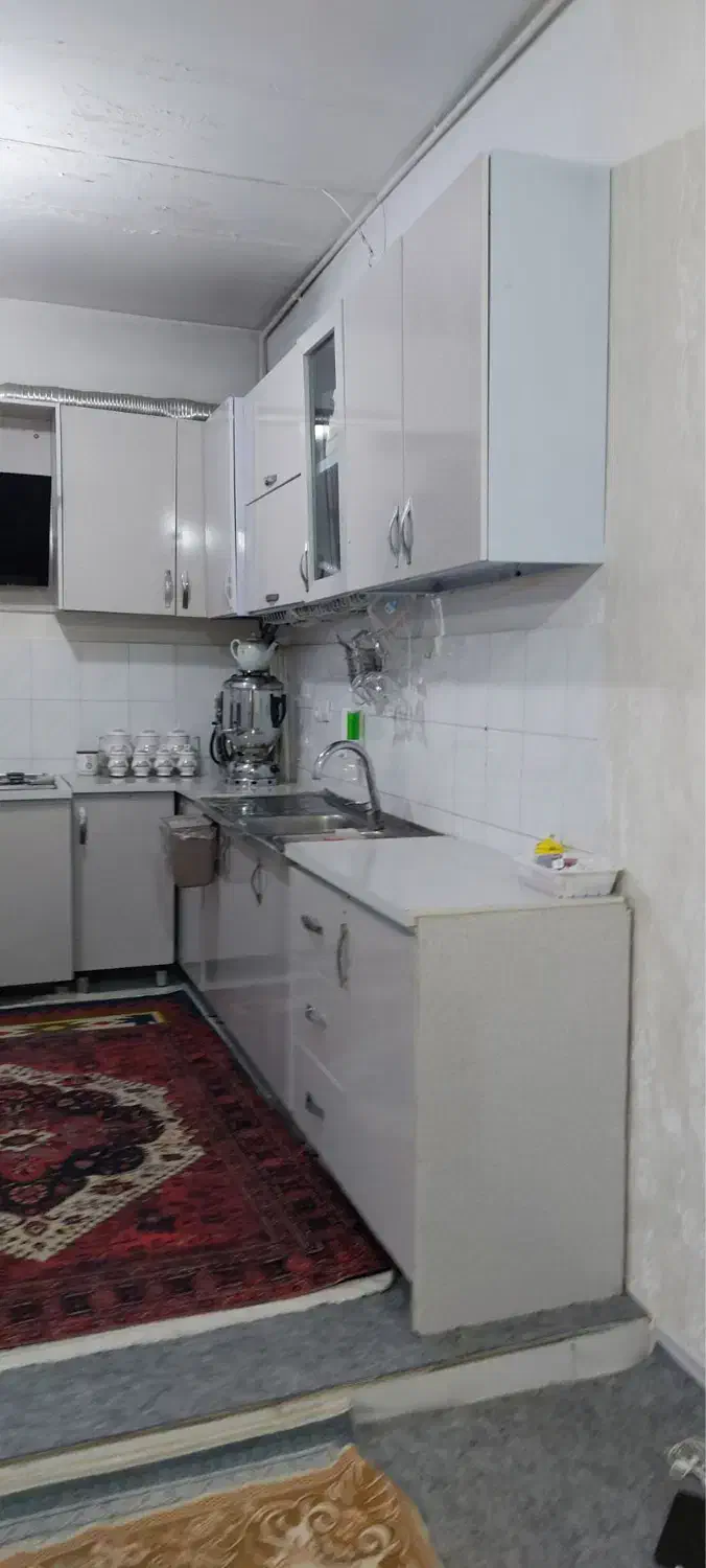 کابینت بسیار تمیز سفید رنگ|مصالح و تجهیزات ساختمان|بهارستان, |دیوار