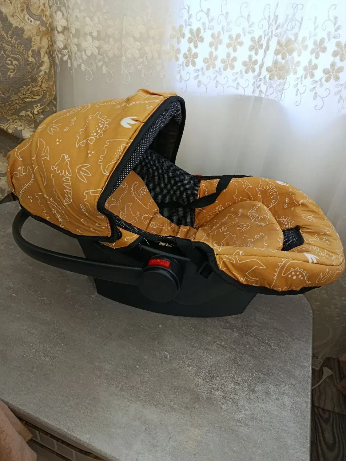 کریر سالم وبدون ایراد|کالسکه و لوازم جانبی|ماکو, |دیوار