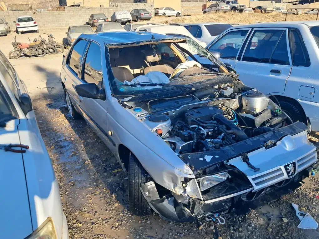 ۴۰۵مدل۹۷تصادفی|خودرو سواری و وانت|ایلام, |دیوار