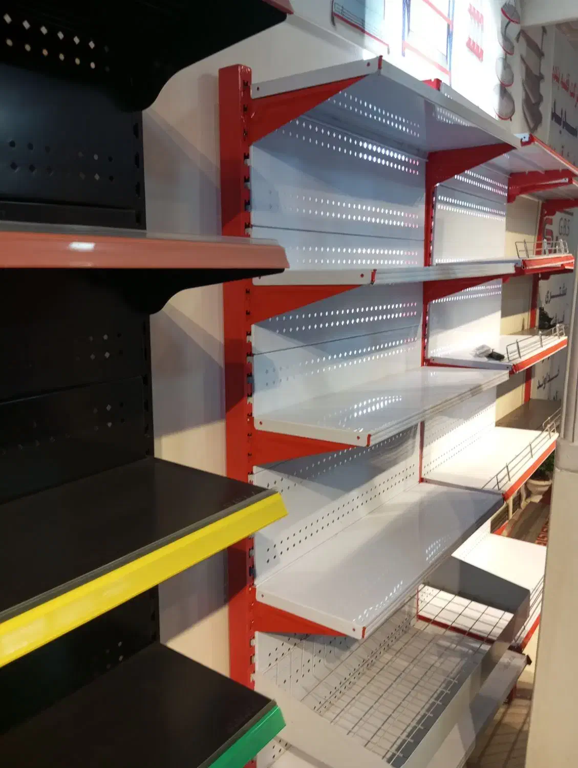 ** قفسه ** 98|فروشگاه و مغازه|رشت, منظریه|دیوار