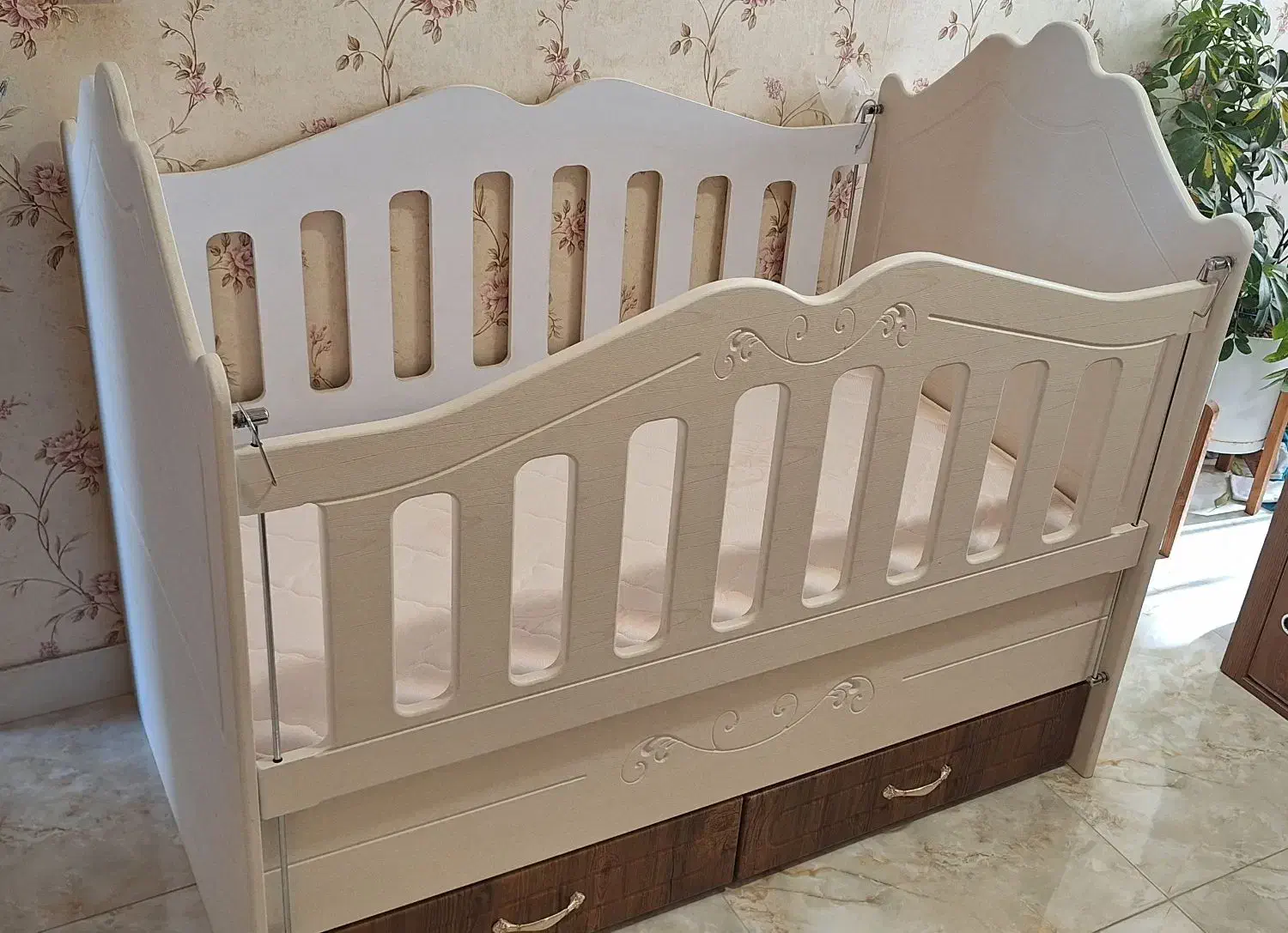 سرویس خواب نوزاد|تخت و سرویس خواب|لواسان, |دیوار