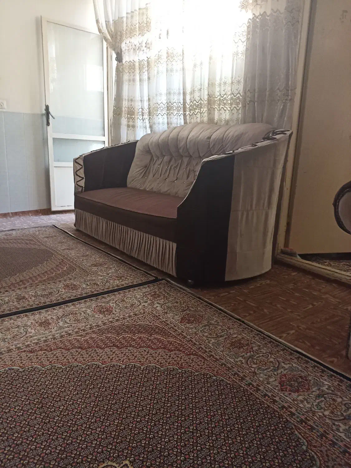 مبل هشت نفره|مبلمان خانگی و میز عسلی|خوی, |دیوار