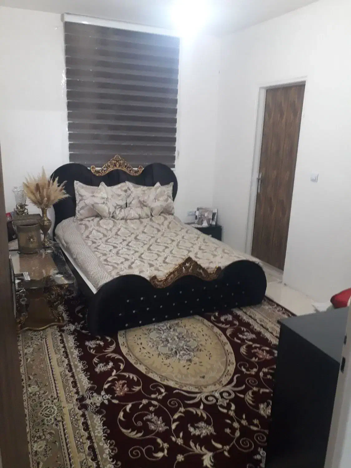 تخت دو نفره به همراه تشک|تخت و سرویس خواب|بروجرد, |دیوار