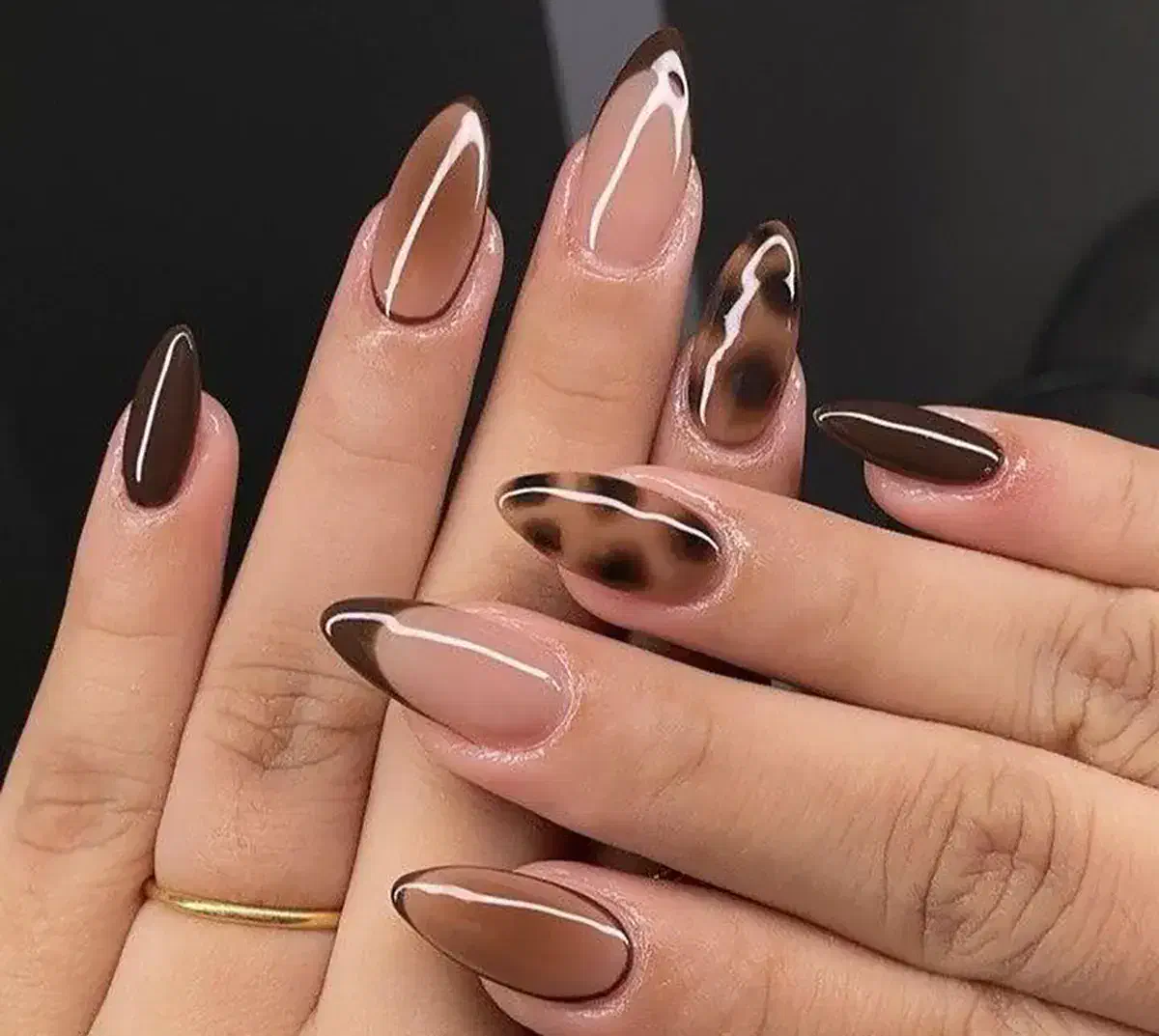 (خدمات کاشت وترمیم ناخن مدل نیاز دارم)|خدمات آرایشگری و زیبایی|اندیشه, اندیشه فاز ۱|دیوار