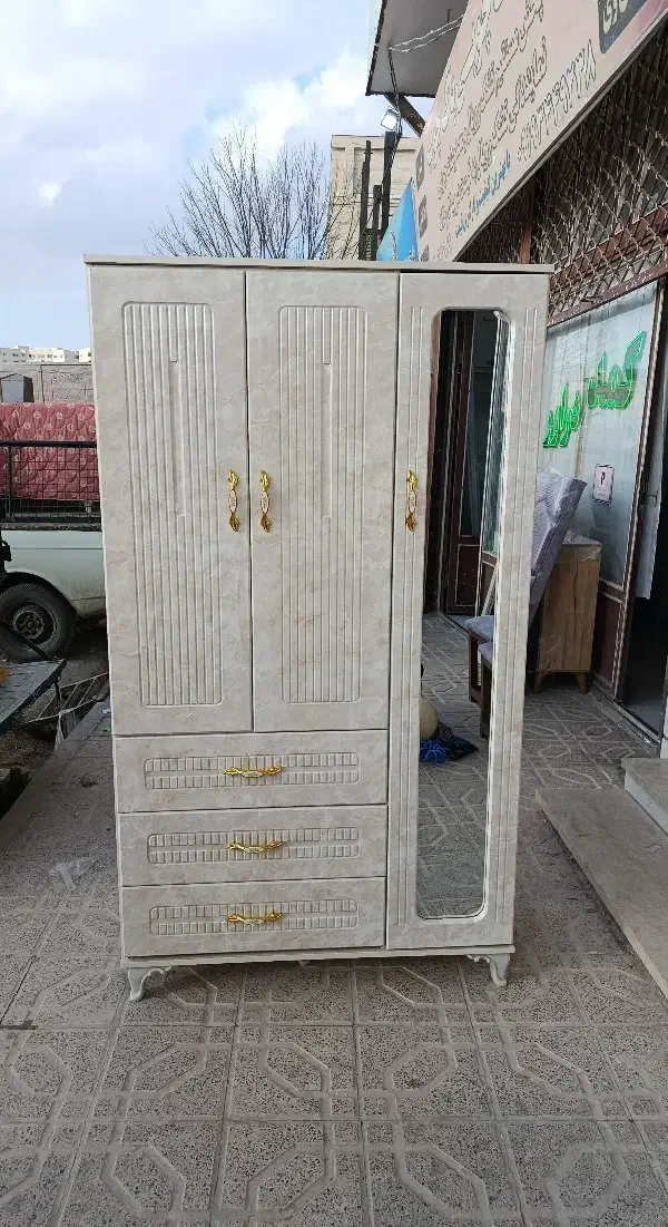 کمد لباس سه درب مدل خطی کرم سنگی با چک 6ماه|جاکفشی، کمد، دراور|زنجان, |دیوار