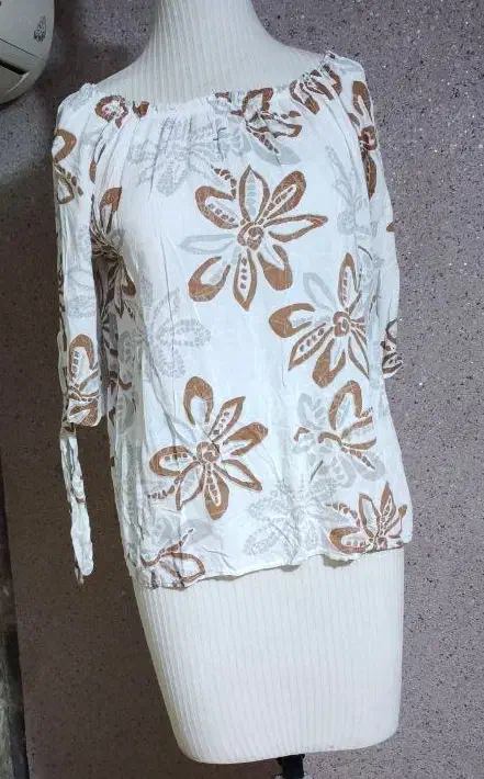 لباس های با کیفیت به قیمت فاکتور|لباس|رشت, رشتیان|دیوار